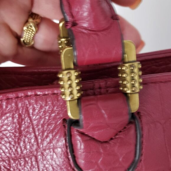 Aimee Kestenberg Pink Pebble Leather Croc Embossed Satchel & Shoulder Tote Bag - Picture 6 of 16